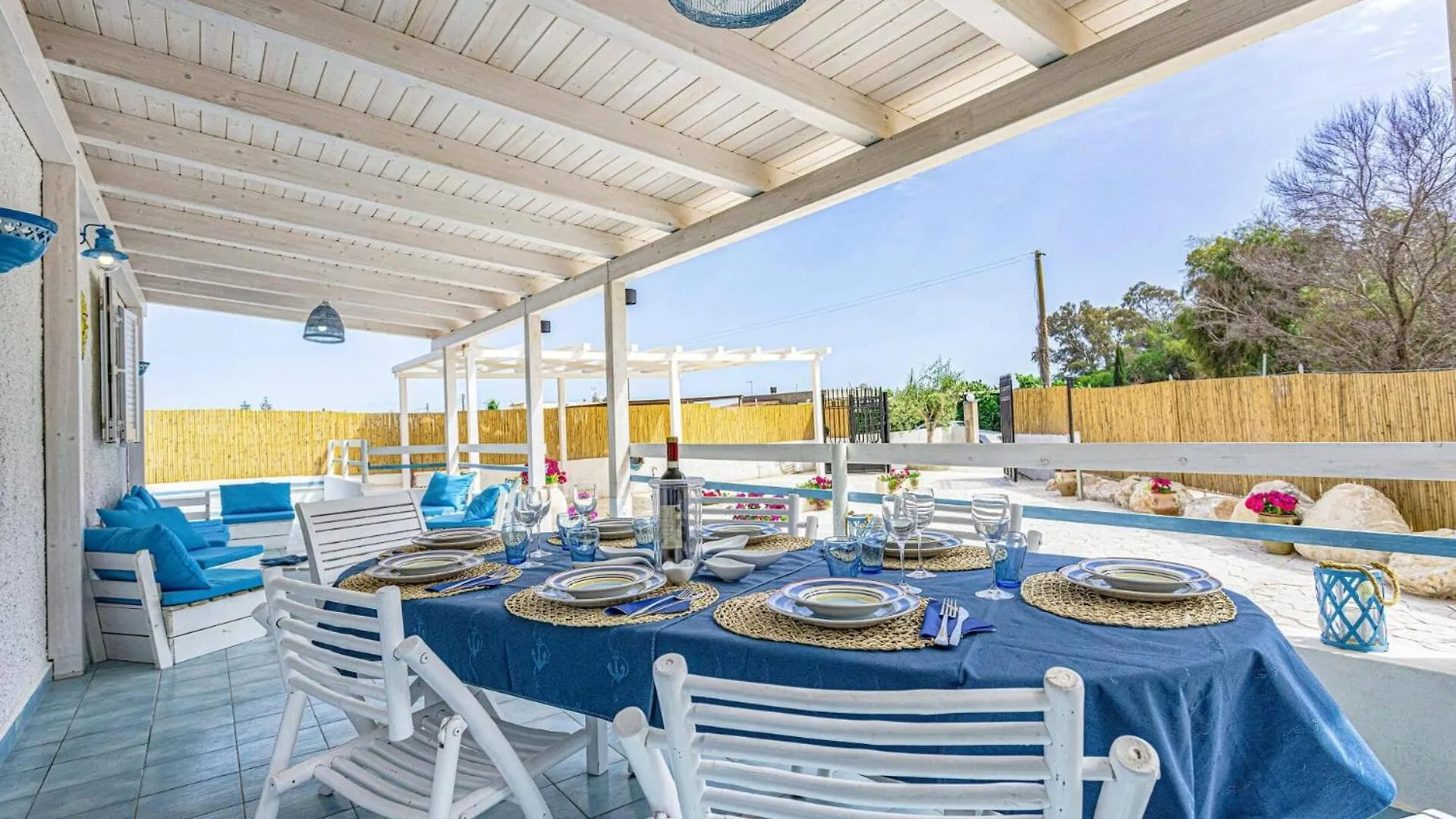 Villa Mediterraneo By Villa Plus Santa Maria Del Focallo Itálie