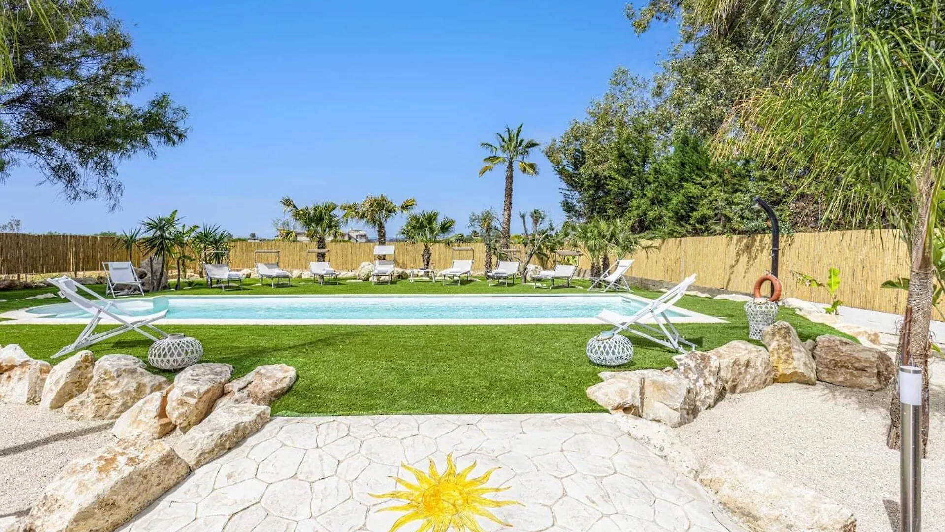 Villa Mediterraneo By Villa Plus Santa Maria Del Focallo Italy